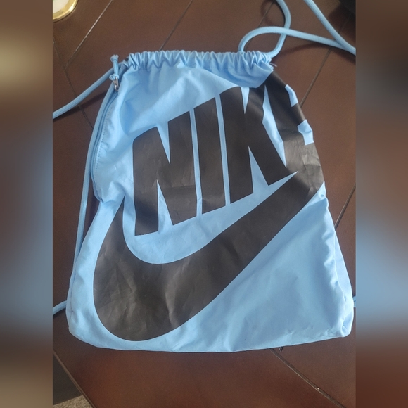 Nike Blue Drawstring Backpack - Picture 1 of 4